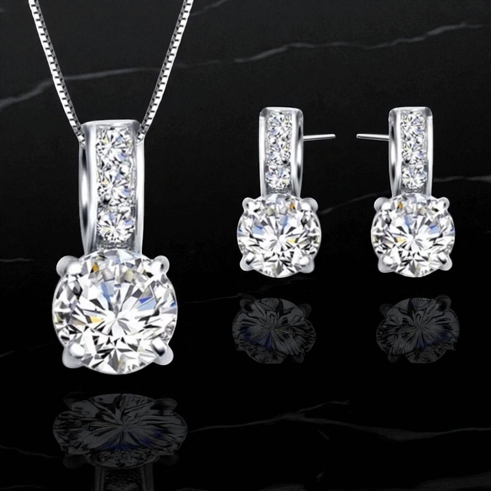 Silver Necklace with Crystal Pendant